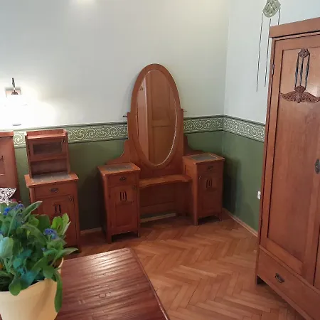 Kajovska 63 Aparthotel 3*