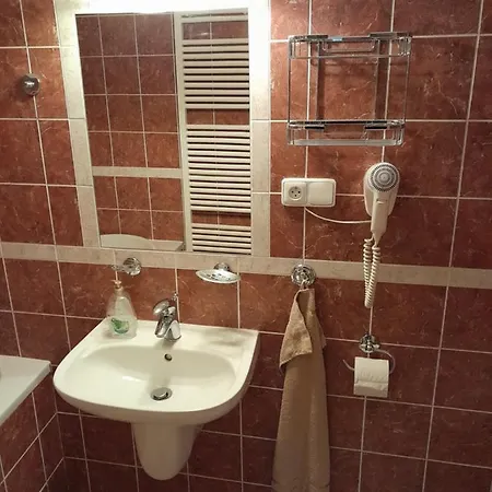 Aparthotel Kajovska 63 3*