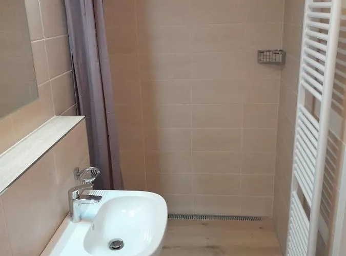 Aparthotel Kajovska 63